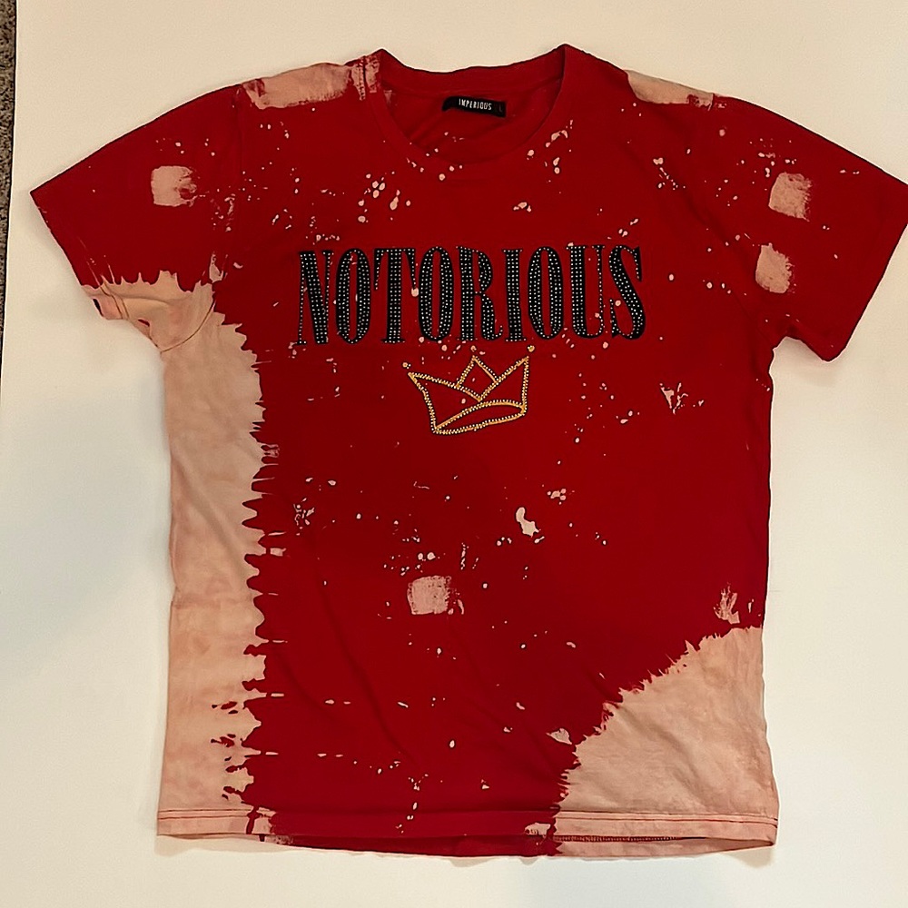 Notorious red paint splash graphic tee size large unisex